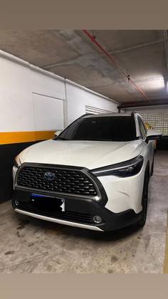 TOYOTA COROLLA CROSS 1.8 VVT-I HYBRID FLEX XRX CVT TOYOTA COROLLA CROSS 1.8 VVT-I HYBRID FLEX XRX CVT